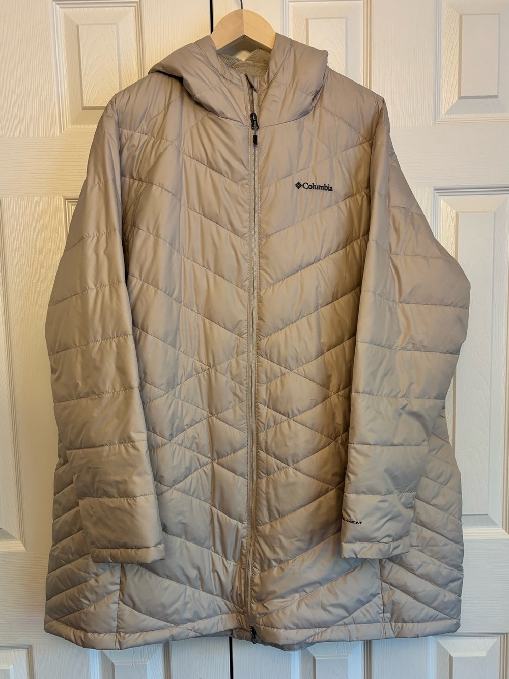 Columbia Women’s Heavenly Long Hooded Jacket